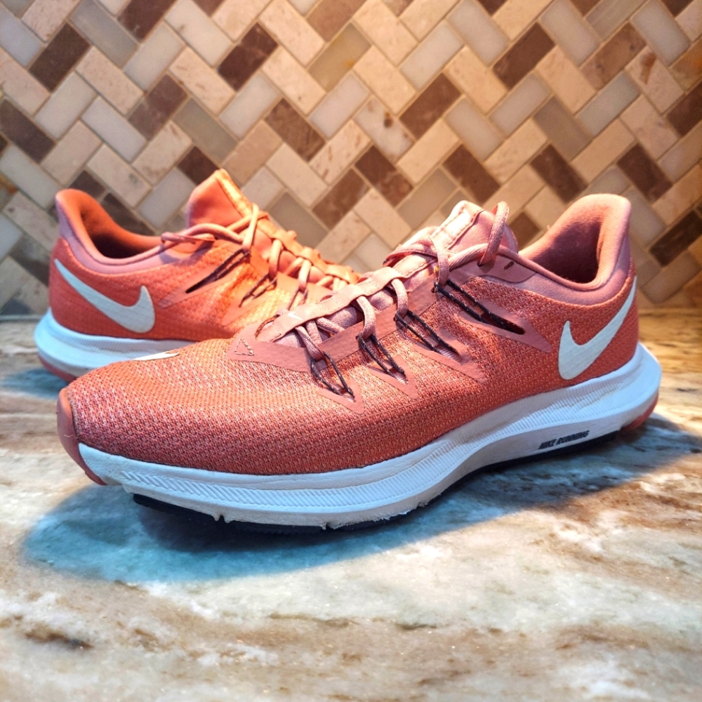Nike womens size 8.5